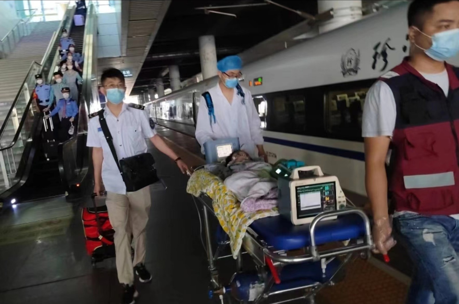 缙云县高铁转运公司